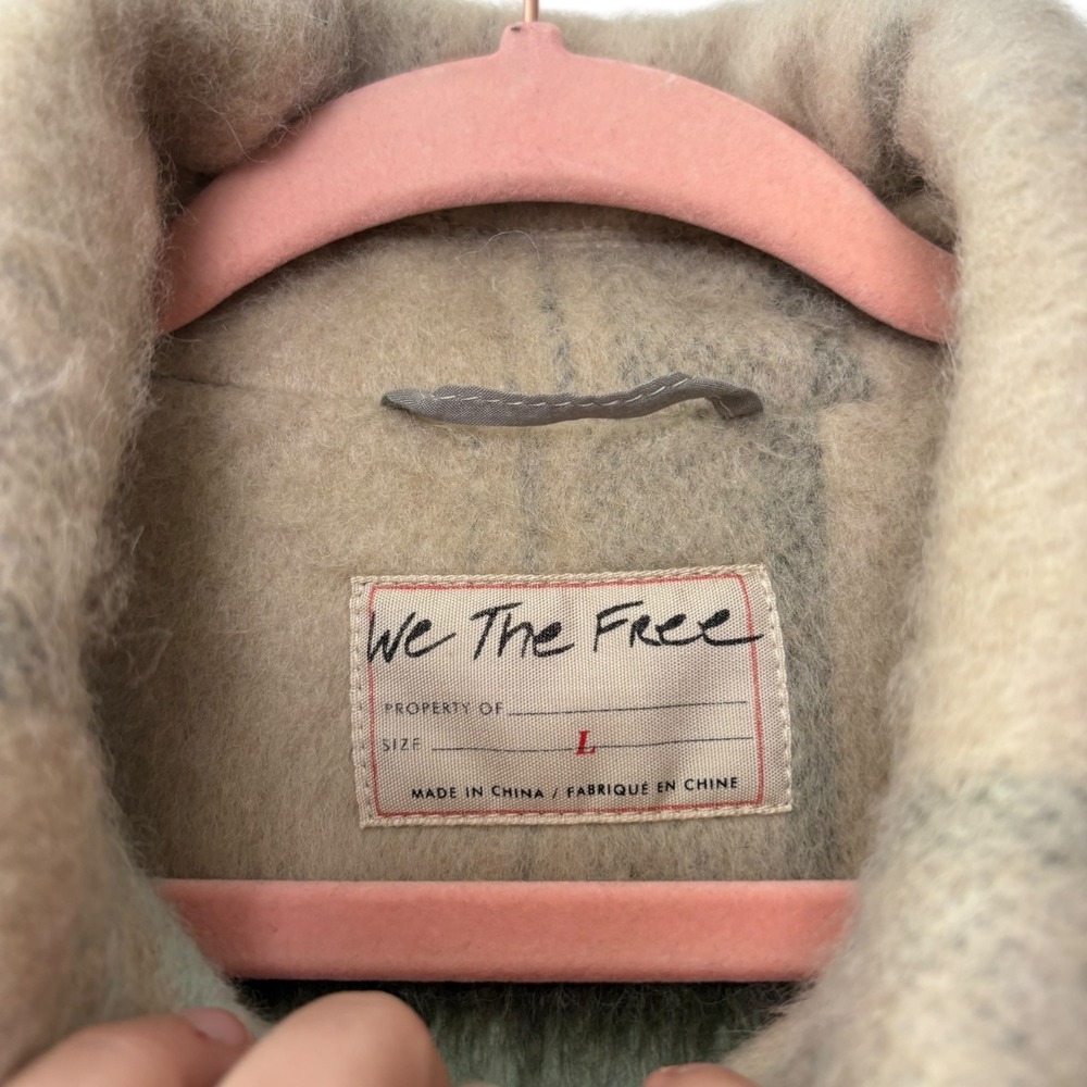We The Free Free People Vienna Fuzzy Plaid Shirt Jacket Oversized Shacket - Picture 5 of 8